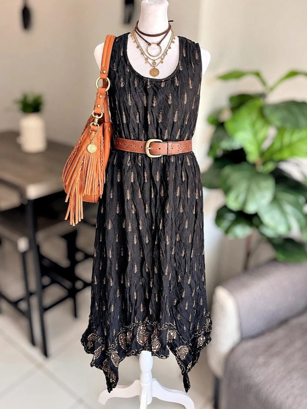 Lapoge Women’s XL Boho Gold Print Handkerchief Hem Midi Dress